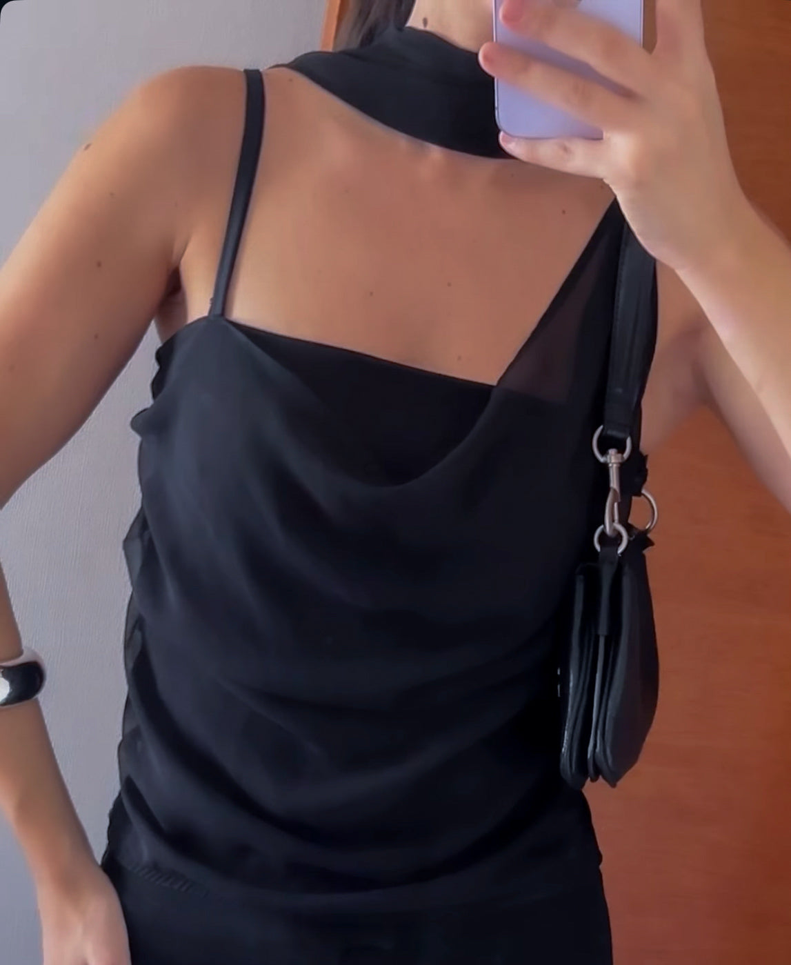 TOP OLIVIA